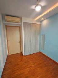 Esparina Residences (D19), Condominium #622640171